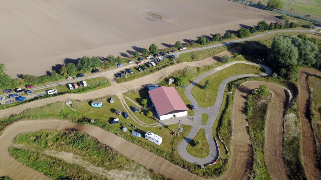 245035753_110578381399854_9042820468206600388_n